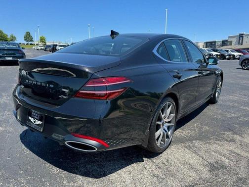Vik Black 2026 Genesis G70 2.5T Prestige