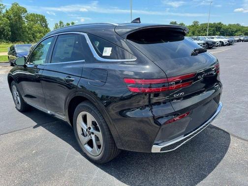 Vik Black 2026 Genesis GV70 2.5T Advanced