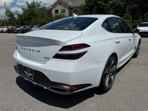 2025 Genesis G70 2.5T