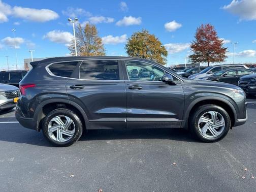 2023 Hyundai SANTA FE SE