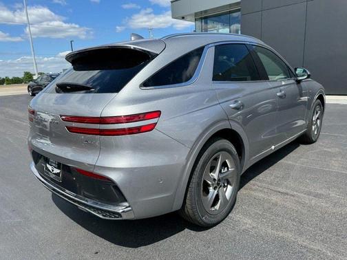 Savile Silver 2026 Genesis GV70 2.5T Advanced