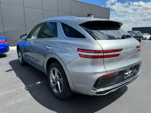 Savile Silver 2026 Genesis GV70 2.5T Advanced