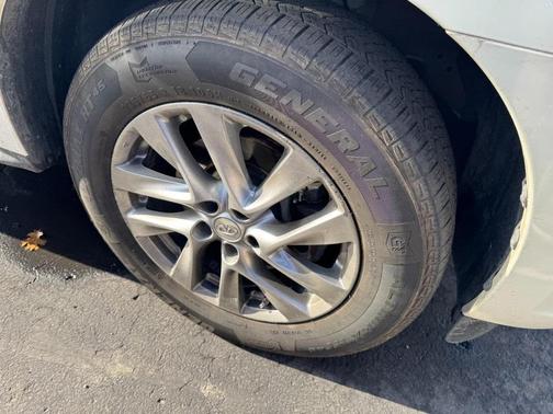 2015 INFINITI QX60 Base