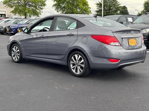 2017 Hyundai Accent Value Edition
