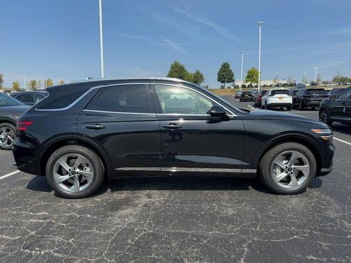 2026 Genesis GV70 2.5T Select