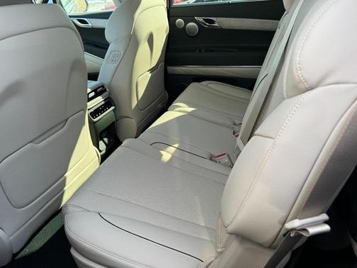 2026 Genesis GV80 2.5T Prestige