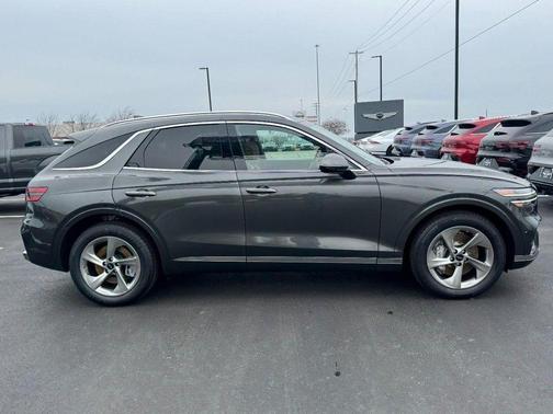 2026 Genesis GV70 2.5T Advanced