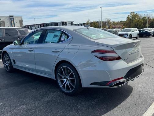 2026 Genesis G70 2.5T Prestige