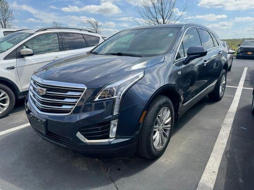 Harbor Blue Metallic 2019 Cadillac XT5 Luxury