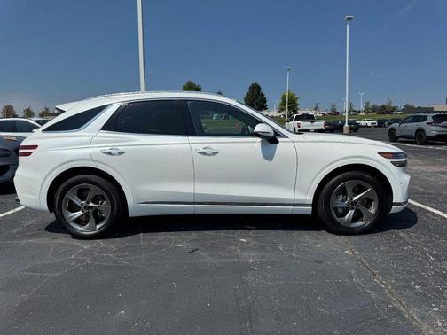Uyuni White 2026 Genesis GV70 2.5T Advanced