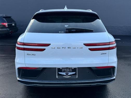 2026 Genesis GV70 2.5T Advanced