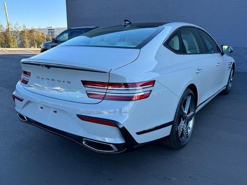 2026 Genesis G80 2.5T