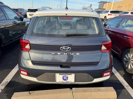 2023 Hyundai VENUE Limited