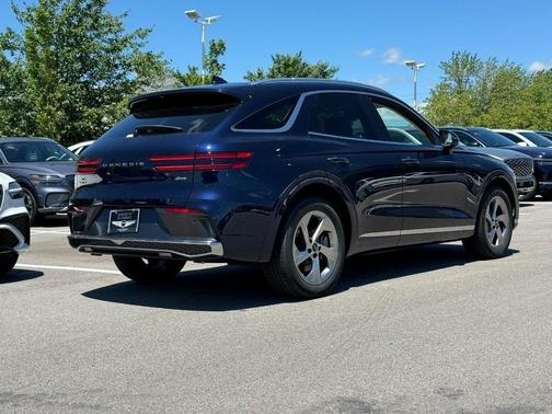 2026 Genesis GV70 2.5T Select