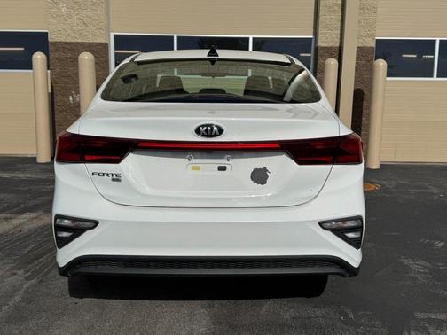 2021 Kia Forte FE