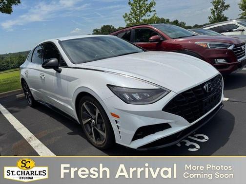 Quartz White 2021 Hyundai SONATA SEL Plus