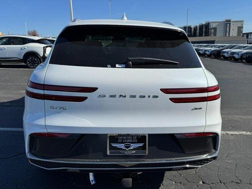 2026 Genesis GV70 2.5T Advanced