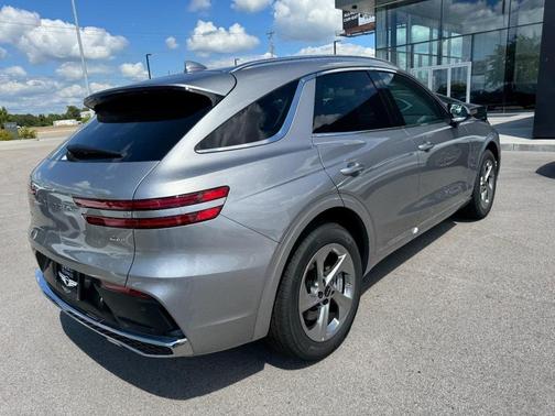 2026 Genesis GV70 2.5T Select