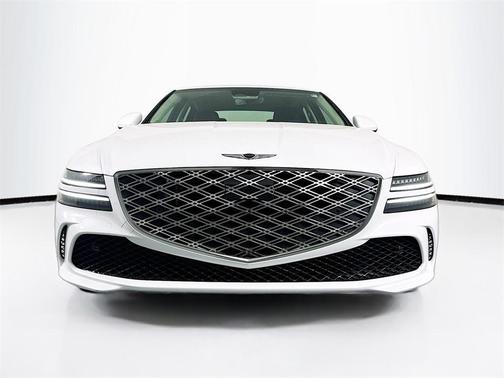 2025 Genesis G80 2.5T
