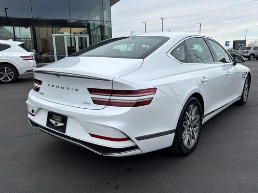 2025 Genesis G80 2.5T