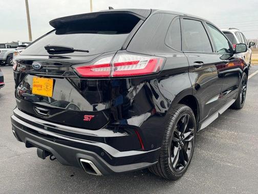 2020 Ford Edge ST