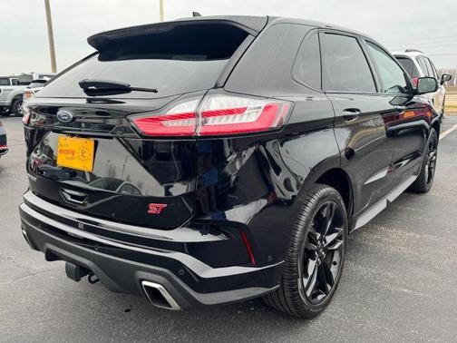 2020 Ford Edge ST