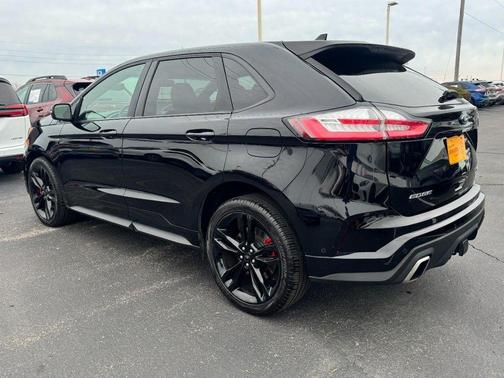 2020 Ford Edge ST