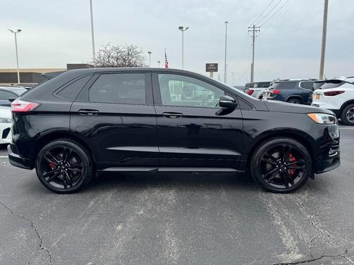 2020 Ford Edge ST