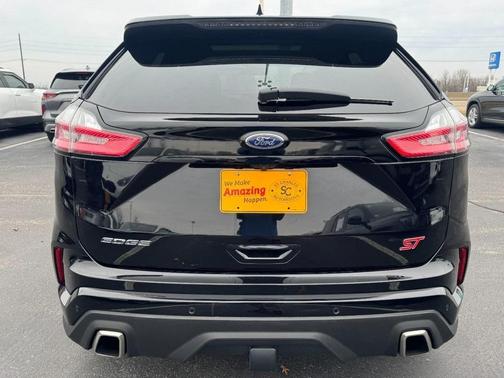 2020 Ford Edge ST