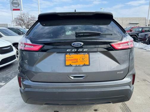 2021 Ford Edge SE