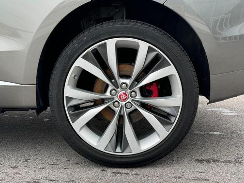 2019 Jaguar F-PACE S