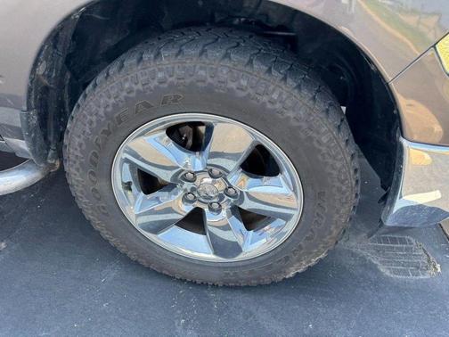 Granite Crystal Clearcoat Metallic 2016 RAM 1500 Big Horn