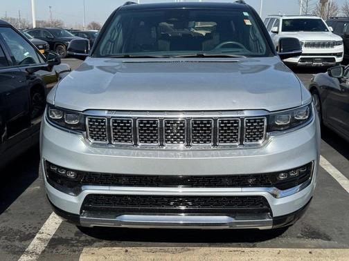 2023 Jeep Grand Wagoneer Series III