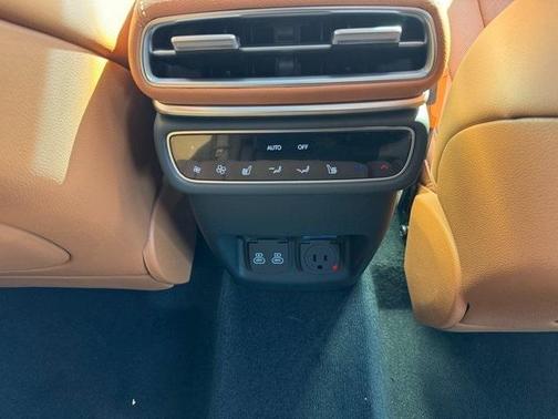 2025 Genesis GV80 2.5T Prestige