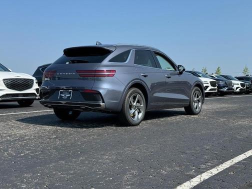 2026 Genesis GV70 2.5T Select