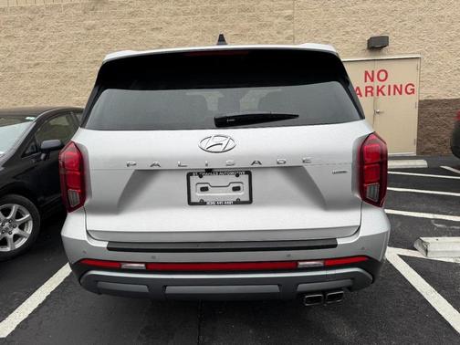 2025 Hyundai PALISADE SEL Premium