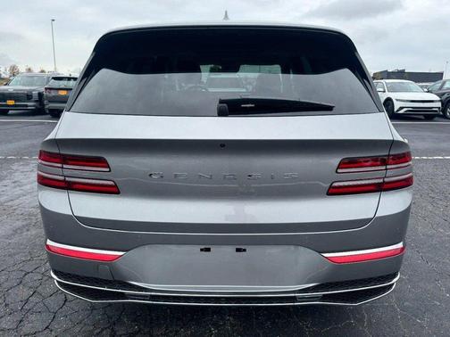 Savile Silver 2027 Genesis GV80 2.5T