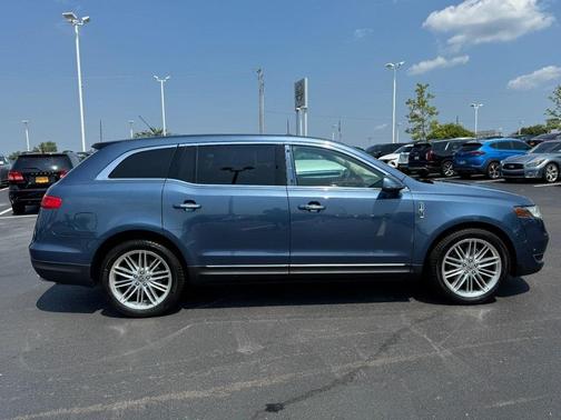 2018 Lincoln MKT Reserve