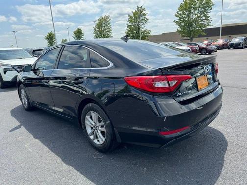 Phantom Black 2015 Hyundai SONATA SE