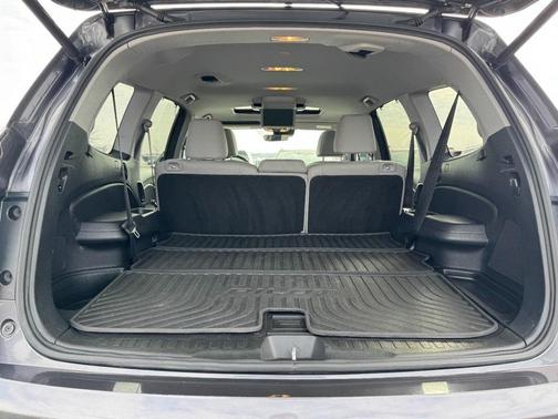 2019 Honda Pilot Touring 8-Passenger