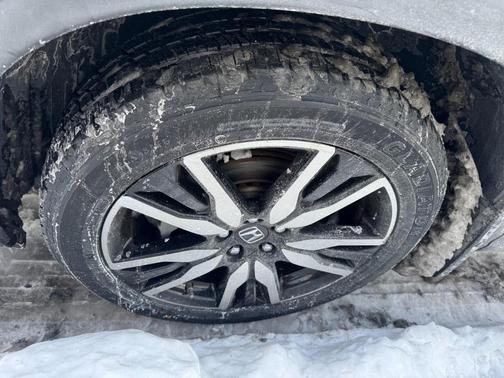 2019 Honda Pilot Touring 8-Passenger