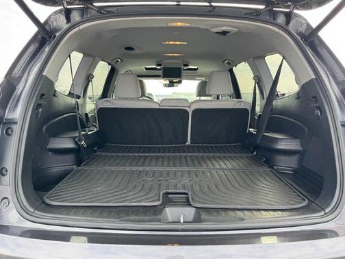 2019 Honda Pilot Touring 8-Passenger