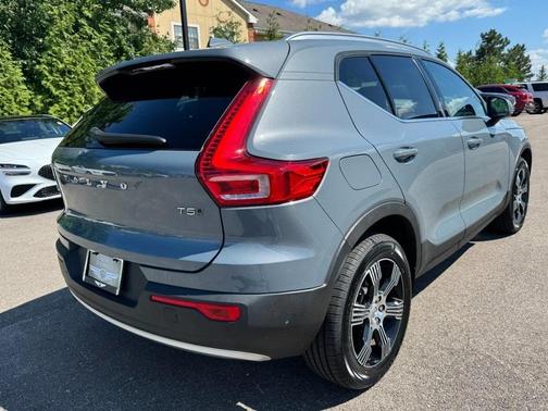 2022 Volvo XC40 T5 Inscription