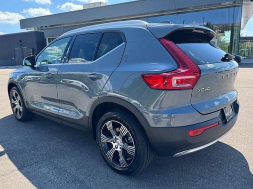 2022 Volvo XC40 T5 Inscription