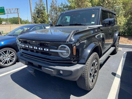 Shadow Black 2022 Ford Bronco Outer Banks