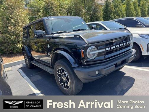 Shadow Black 2022 Ford Bronco Outer Banks