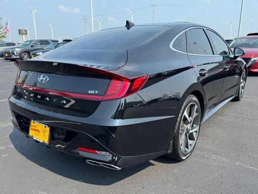 2021 Hyundai SONATA SEL Plus