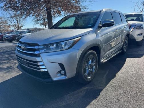 2018 Toyota Highlander Limited Platinum