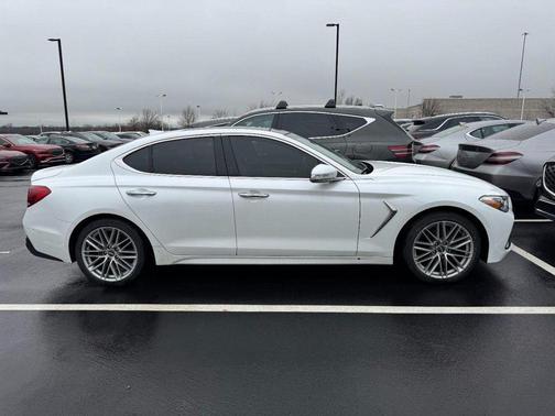 2021 Genesis G70 2.0T