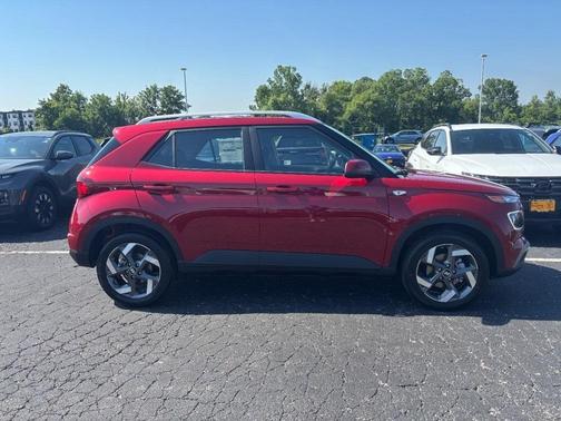 2025 Hyundai VENUE Limited